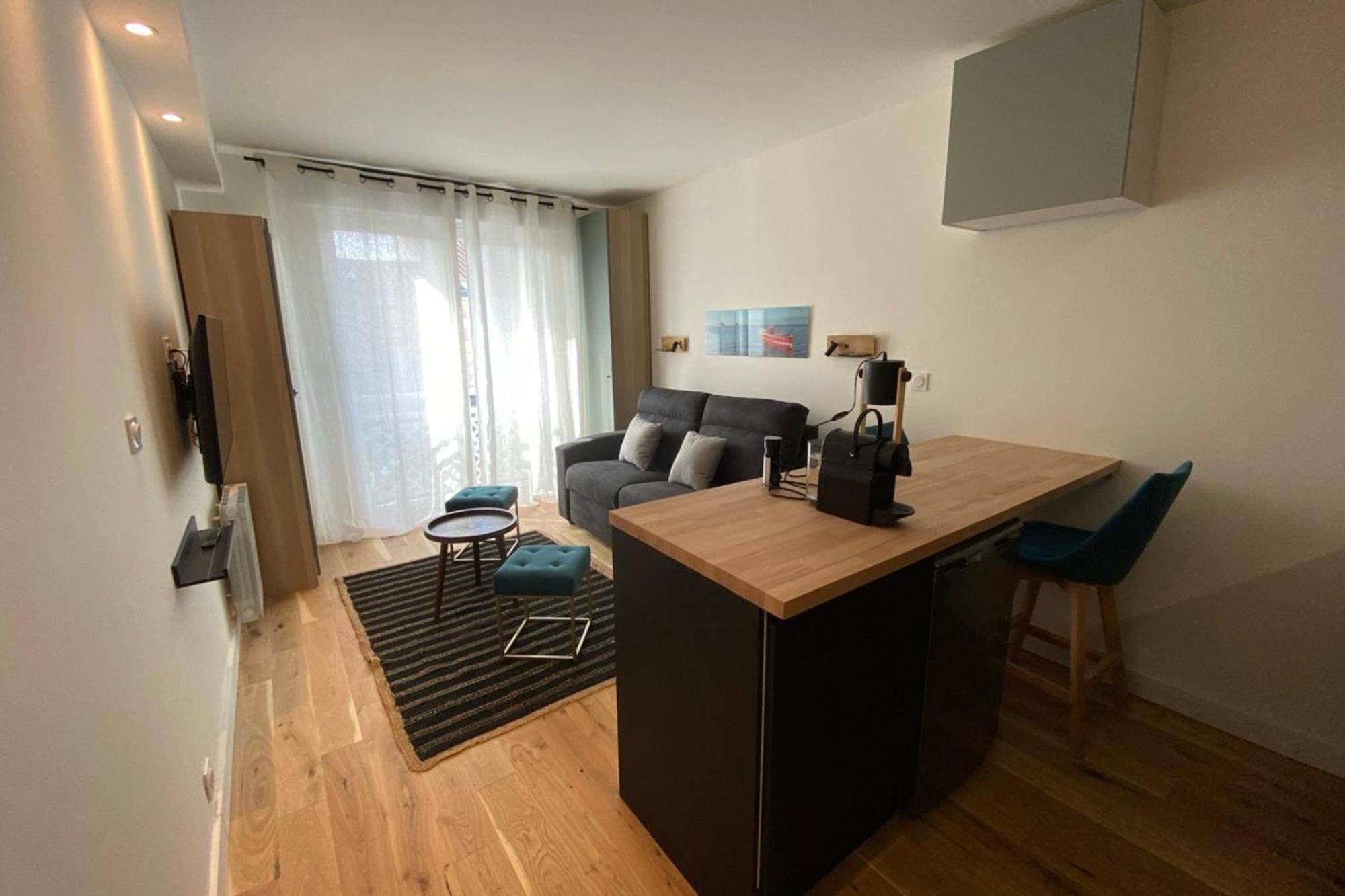Apartment Beautiful With Pool *
